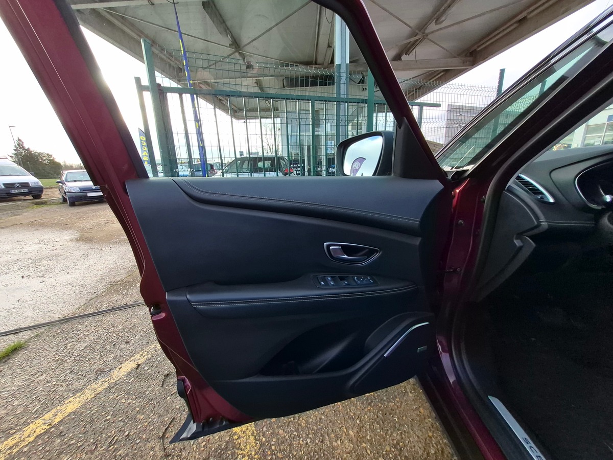 RENAULT Scenic IV 1.5 DCI 110 EDC 7