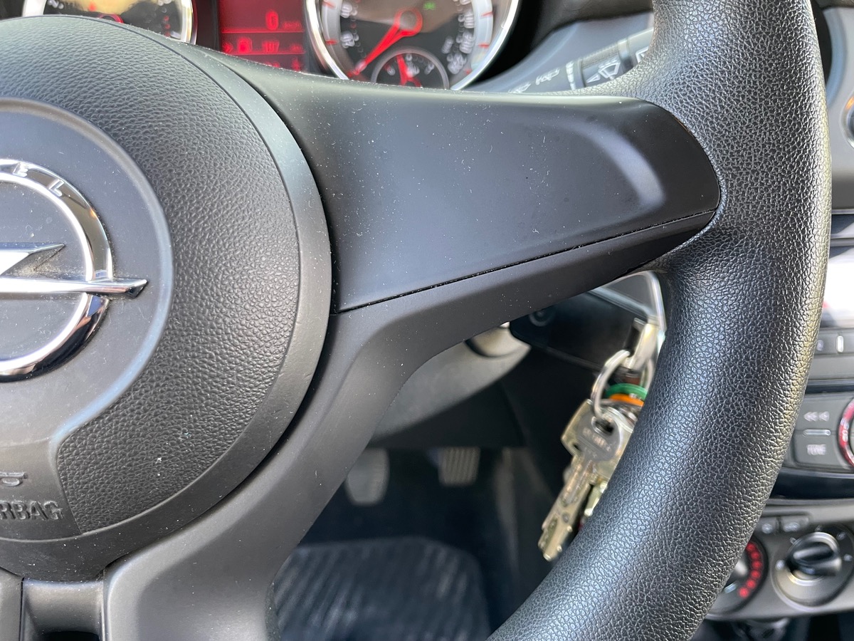 Opel Adam Glam 1.2 Twinport 70 BVM5