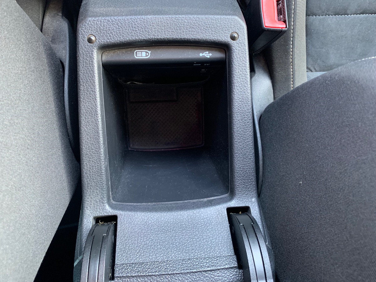 Volkswagen Golf 150 | Carat | JA 18" Durban | Suspensions Sport | Régulateur vitesse et de distance