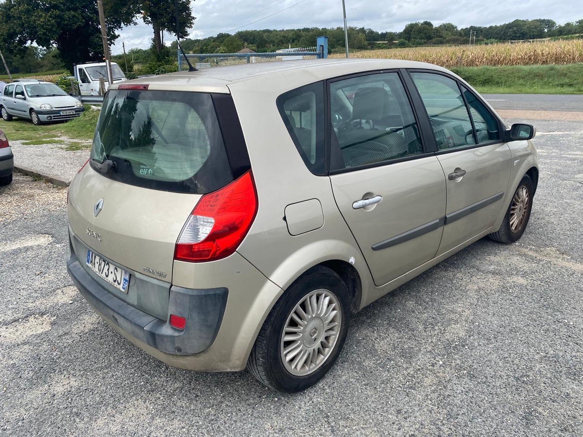 RENAULT Scenic II 1.9 dci 130cv 220000km