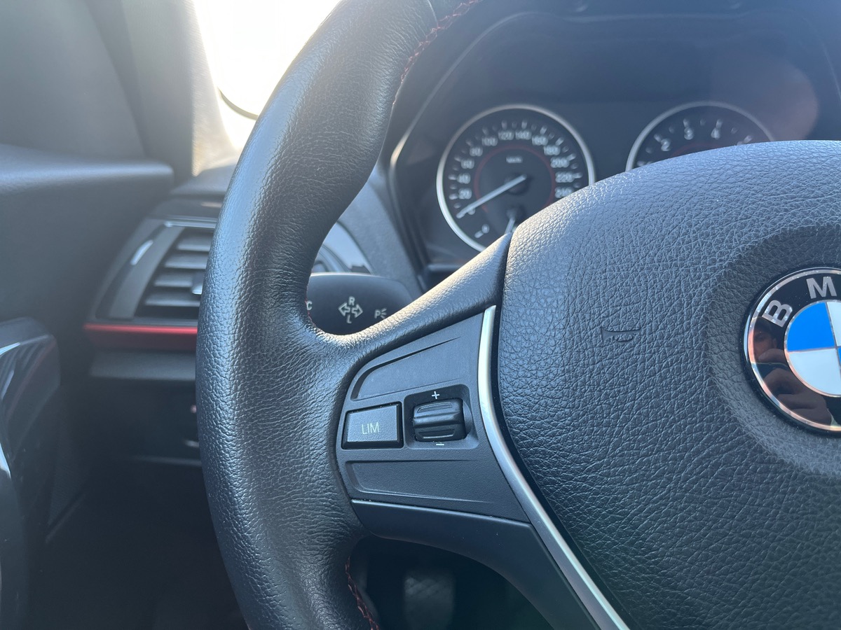 Bmw Série 1 (F20) 116i 136ch SPORT, Suivi complet, Radars avant/arrière, Sièges chauffants