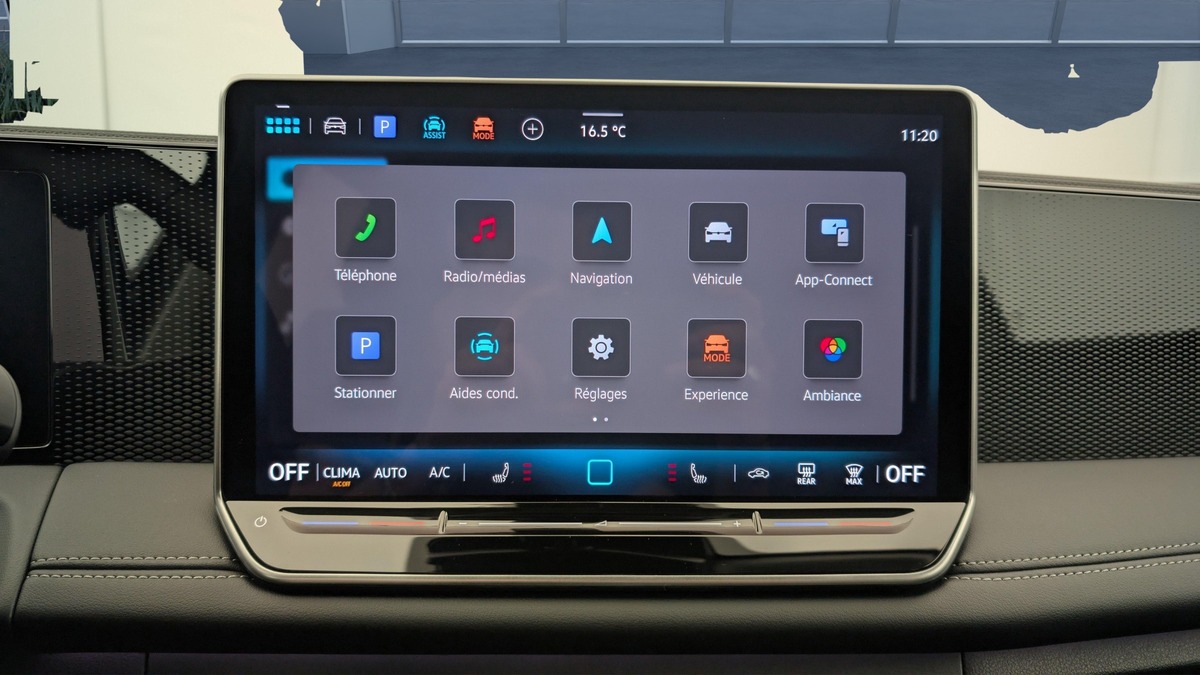 Volkswagen Tiguan NOUVEAU 1.5 eTSI 150CV DSG7 LIFE PLUS