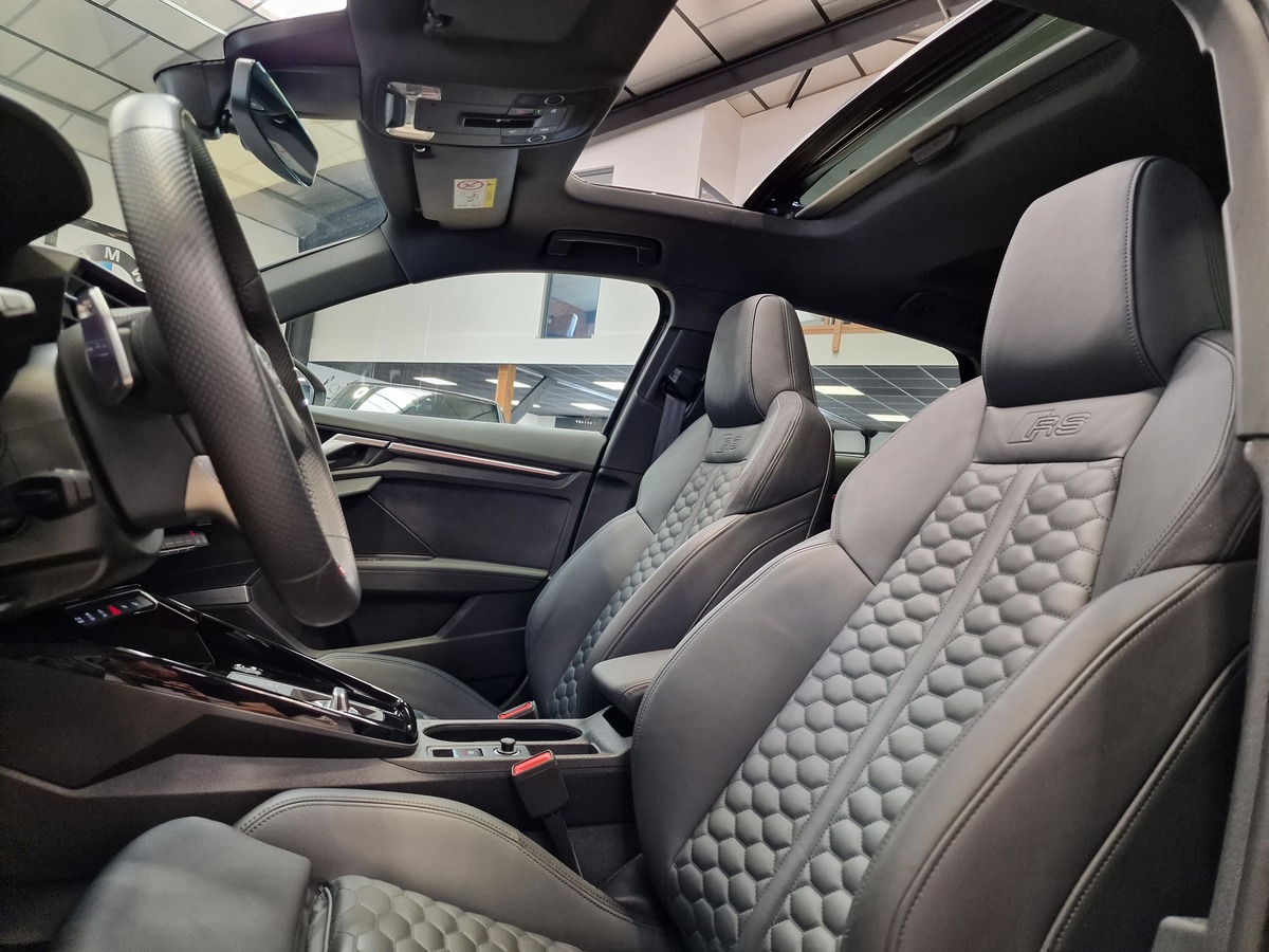 Audi RS3 SPORTBACK 2.5 TFSI 400 CH FULL BLACK FRANCAISE 