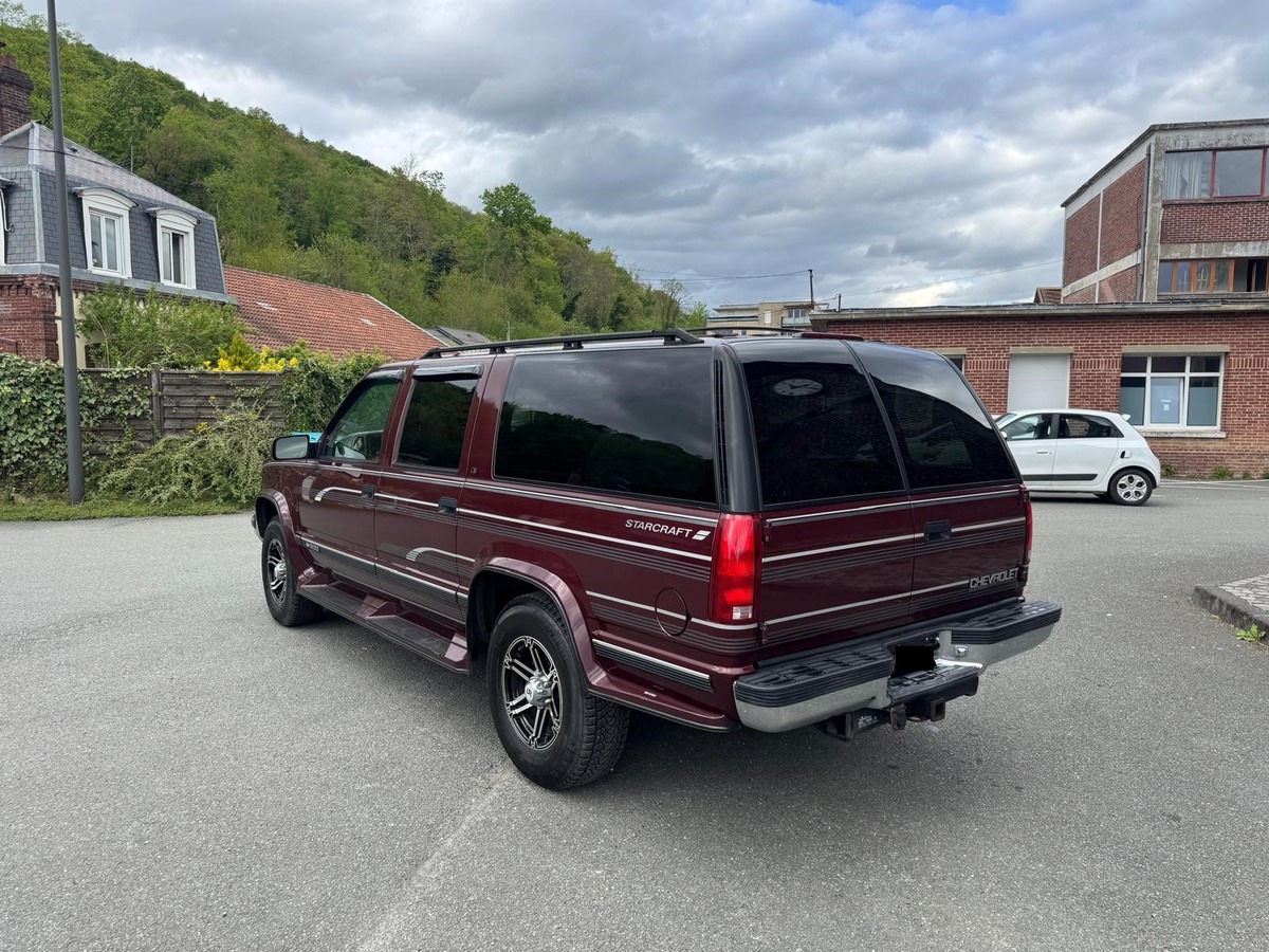 Chevrolet Suburban STARCRAFT 1500 5.7 V8 250cv 7 places