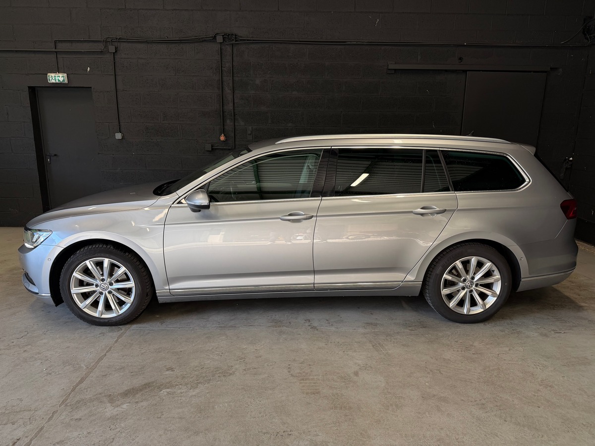 Volkswagen Passat SW Carat 2.0 tdi 150ch DSG Kit Distribution Ok
