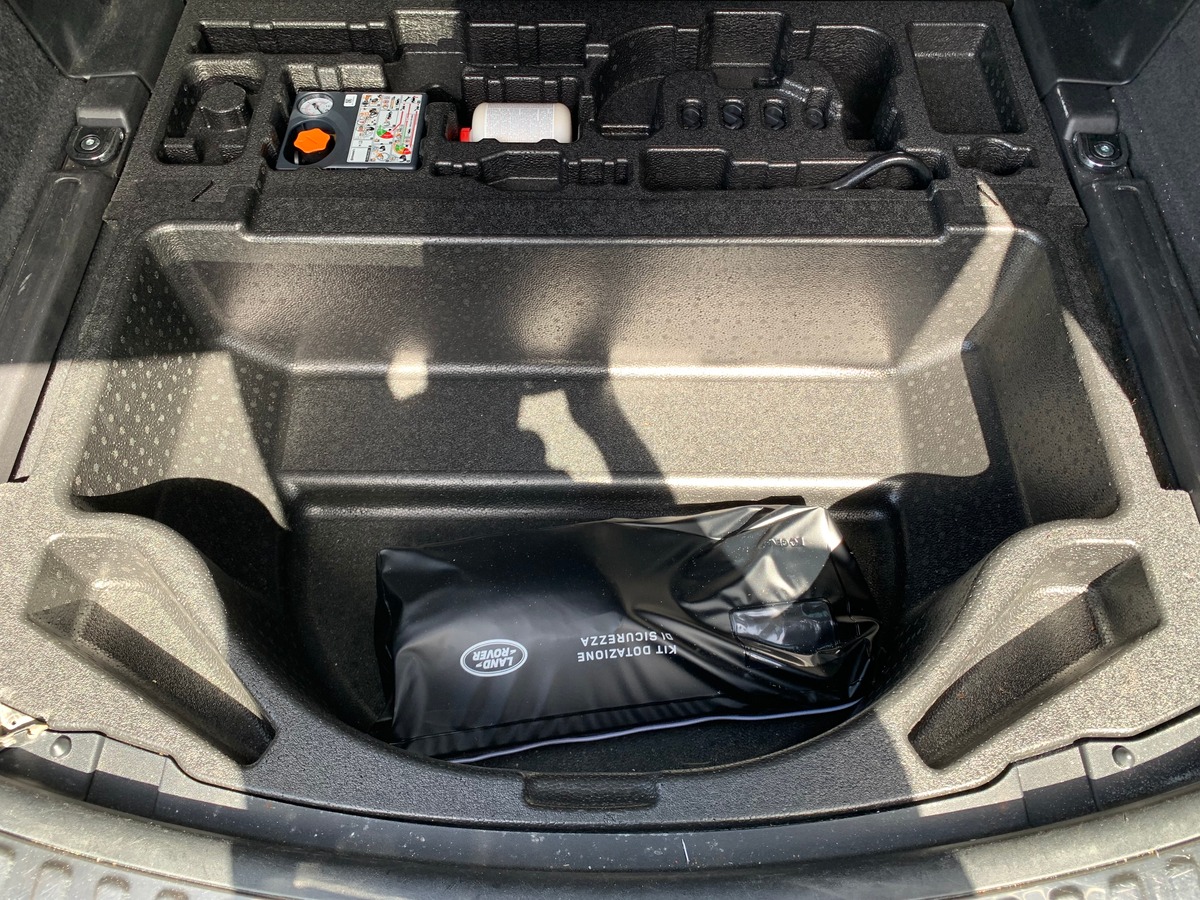 Land-Rover Discovery Sport L550 | P300e | PHEV | Toit panoramique | Caméra recul | Apple car play