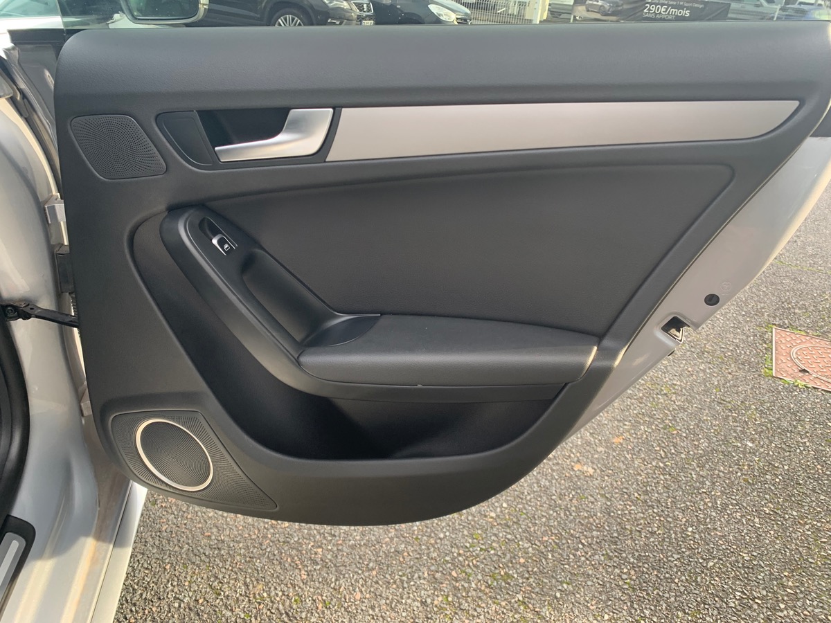 Audi A5 204 ch | S-LINE | Caméra de Recul | Intérieur Cuir | Toit Vitré | Régulateur de Vitesse