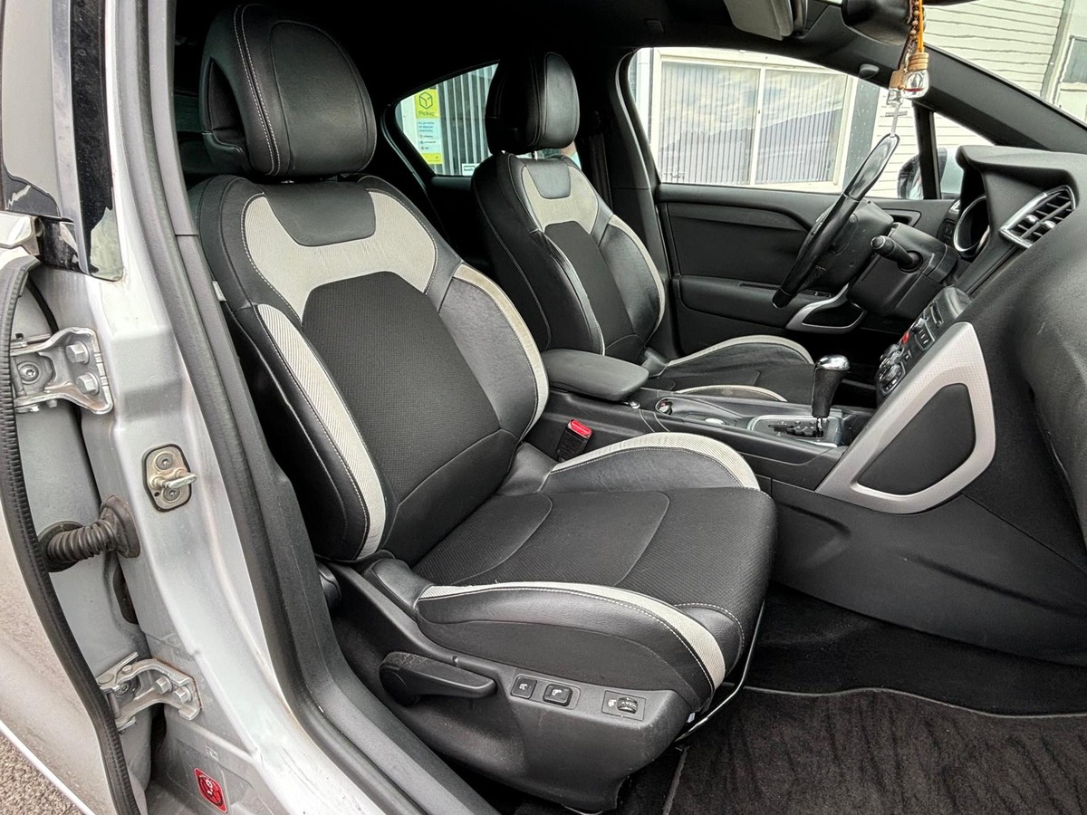 Citroën DS4 2.0 BLUEHDI 180 S&S SPORT CHIC EAT6 - Garantie 12 Mois