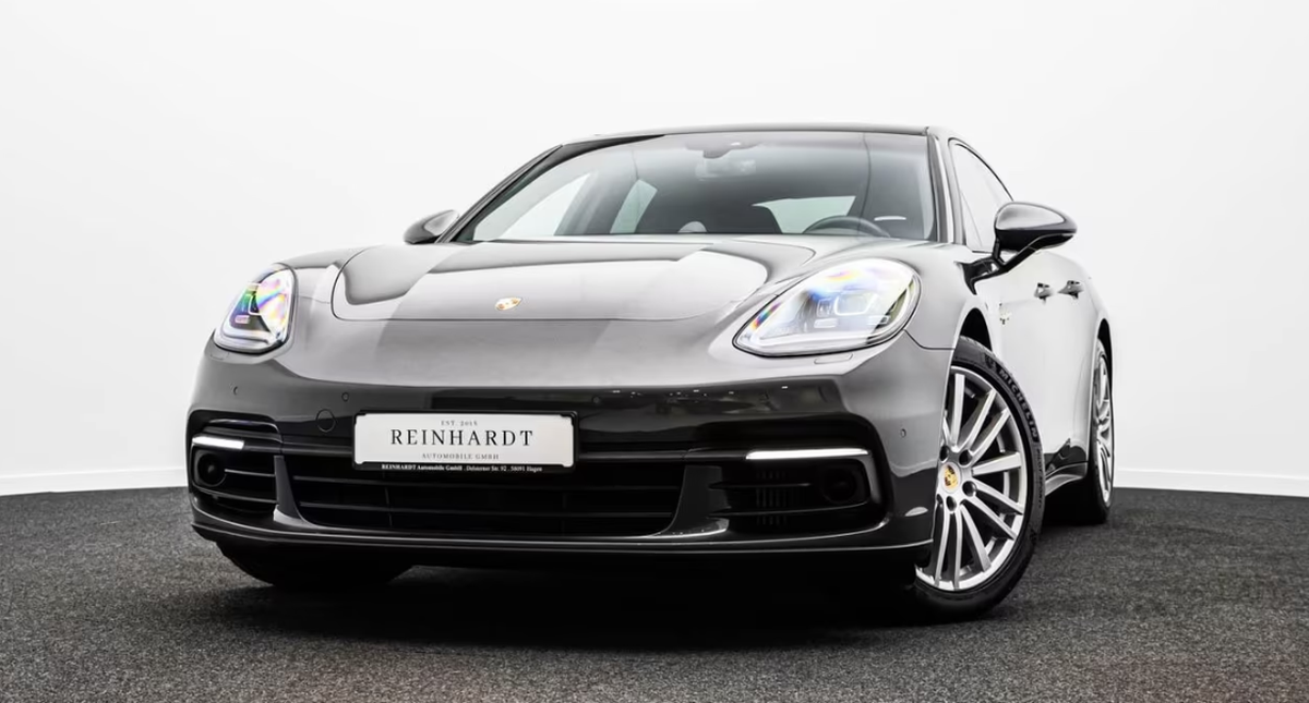 Porsche Panamera II 3.0 V6 462ch 4 E-Hybrid/Bose/Toit ouvrant/Pack sport chrono