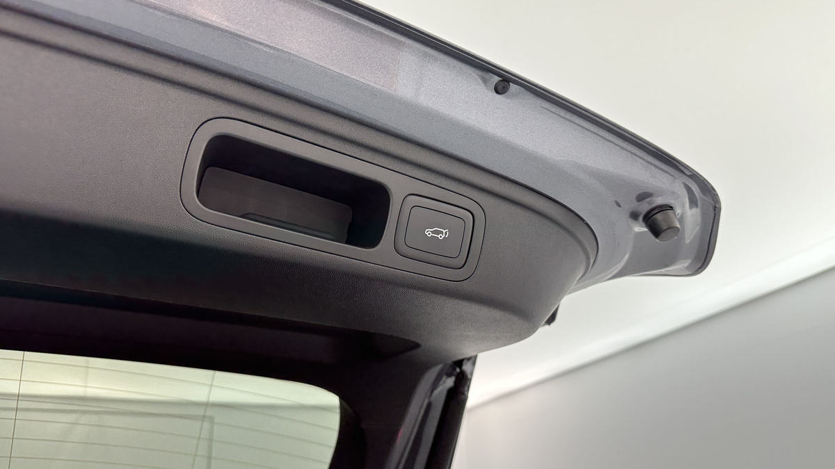 MG EHS 272 | 1.5T PHEV | Luxury | Caméra 360° | Compteur numérique 12,3''| PLUSIEURS COLORIS