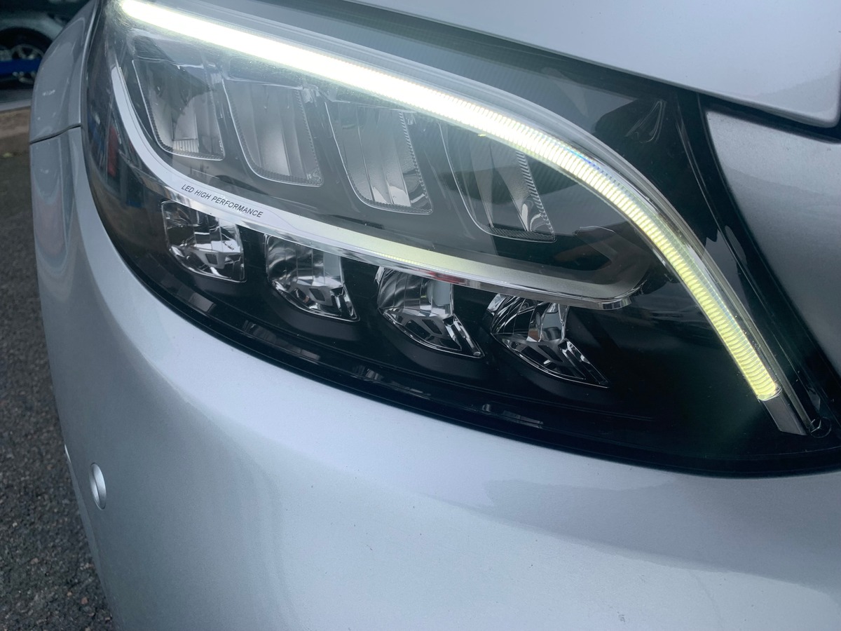 Mercedes-Benz Classe C IV (2) 200 Amg Line | 184 ch |  9G-TRONIC | Caméra recul | Sièges avant sport