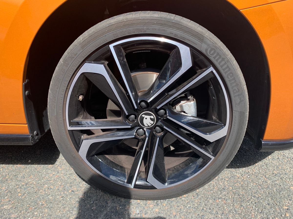 Skoda Fabia 116 chevaux | Monte carlo | Caméra de recul | GPS | Régulateur de vitesse | Roue secours