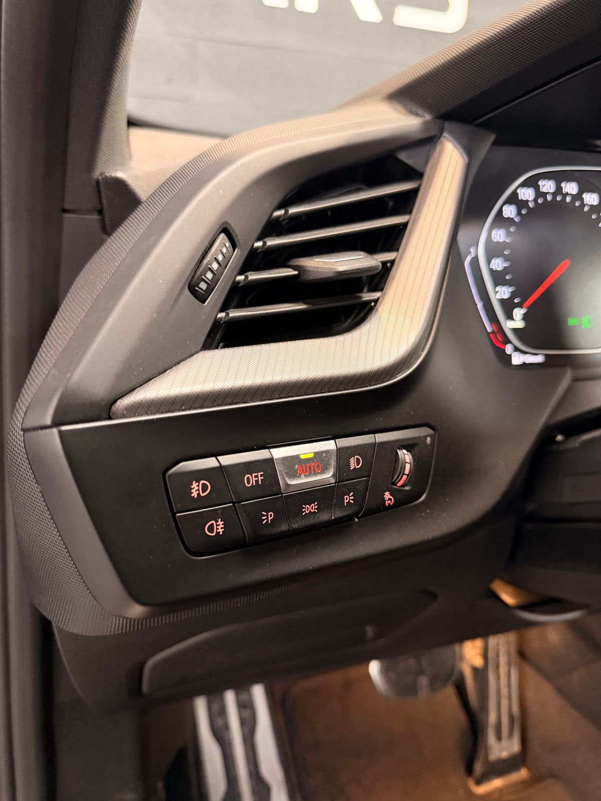 Bmw Série 1 118D M-Sport DKG7