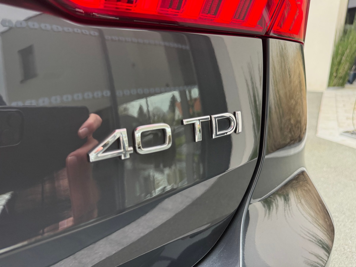 Audi A6 Avant 40 TDI 204 CH BUSINESS LINE / TOIT PANO / TVA / 87043 KMS