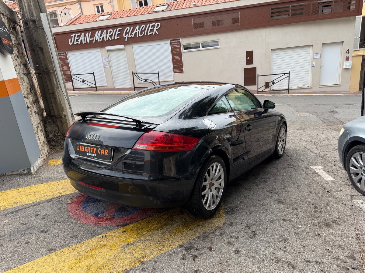 Audi TT 2.0 TFSI 200 CV / 1er Main /Courroie OK / Ambition Luxe / KM Réel /Jantes / Clim Auto