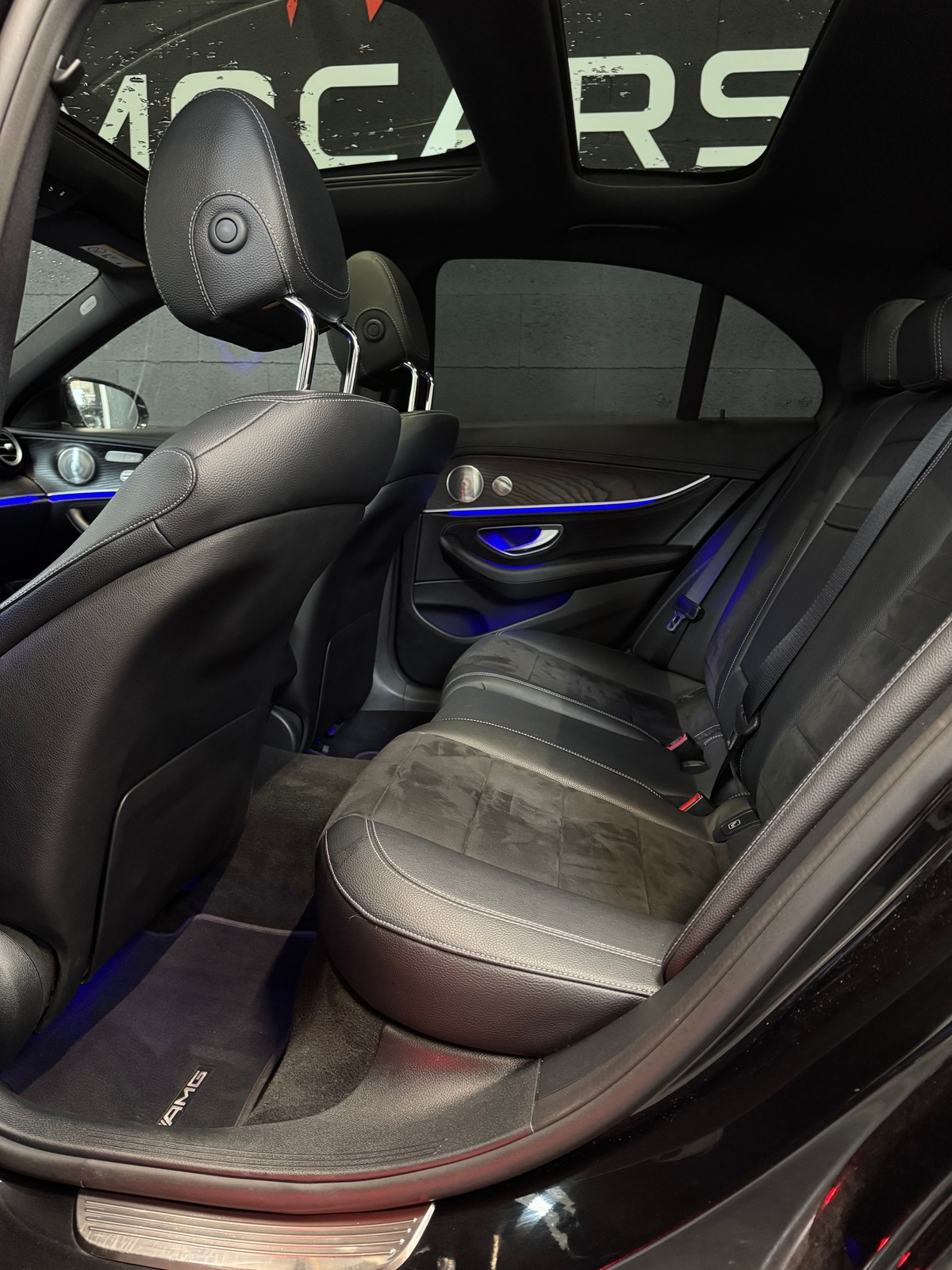 Mercedes Benz CLASSE E 220 D 194 AMG LINE 9G-TRONIC