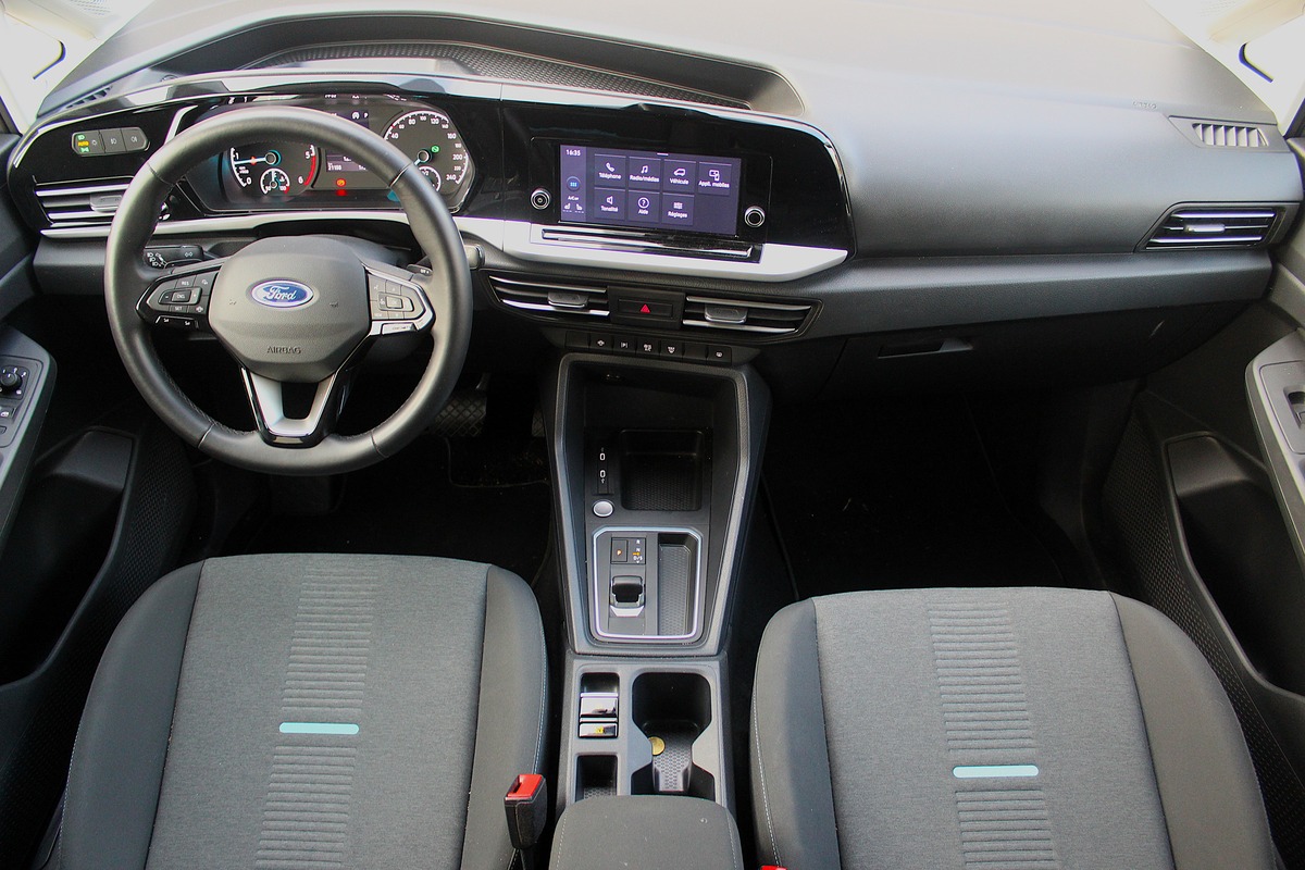 Ford Tourneo CONNECT III 2.0 ECOBLUE 122 ch  ACTIVE DSG 7 - 5 PLACES + CARPLAY