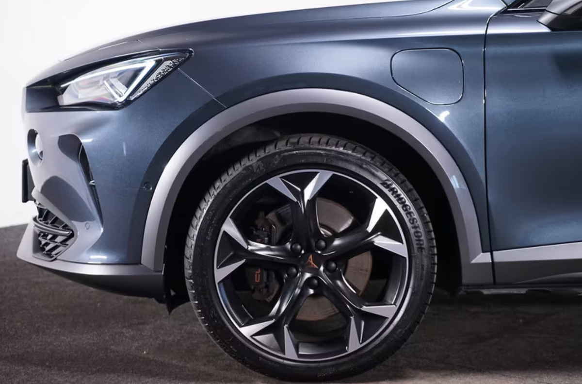 Cupra Formentor 1.4 e-HYBRID 245ch VZ DSG6 Attelage