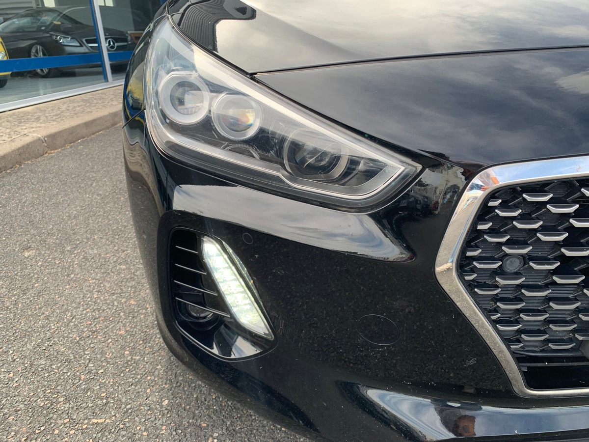 Hyundai i30 140 | Creative | Caméra recul | GPS | Siège électrique | Régulateur | Roue de secours