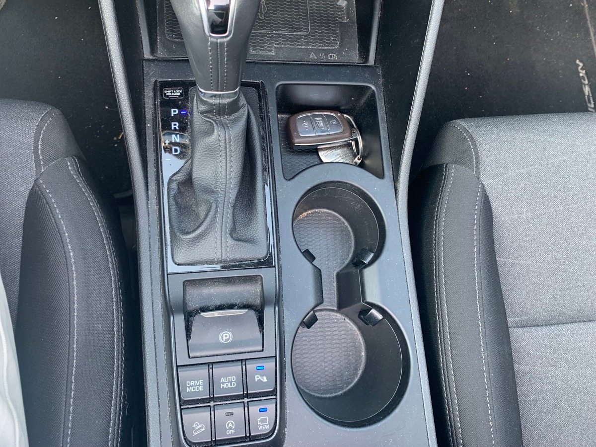 Hyundai Tucson 136 | Premium | Toit panoramique | Caméra recul | Siéges chauffants | Apple car Play