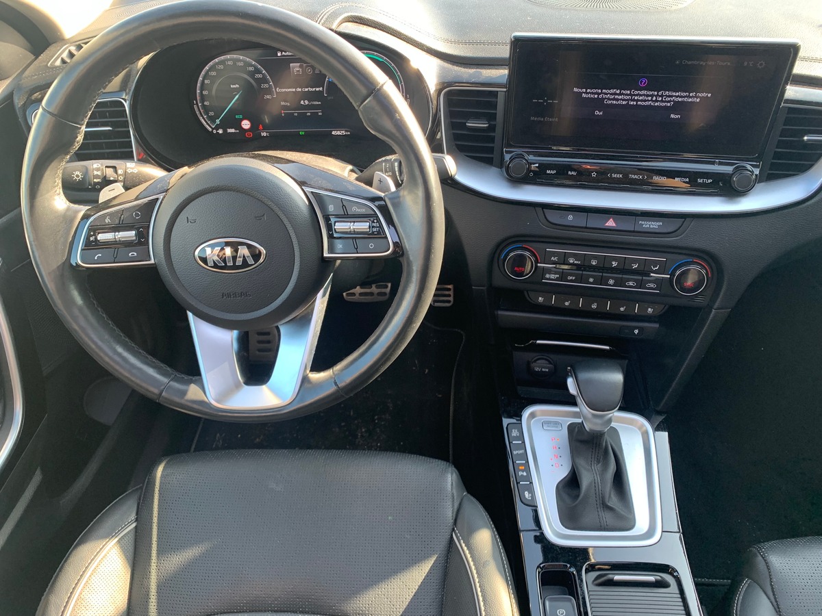 Kia XCeed 141 |Premium | Toit ouvrant | Siéges chauffants climatisés | Caméra recul | Apple car Play