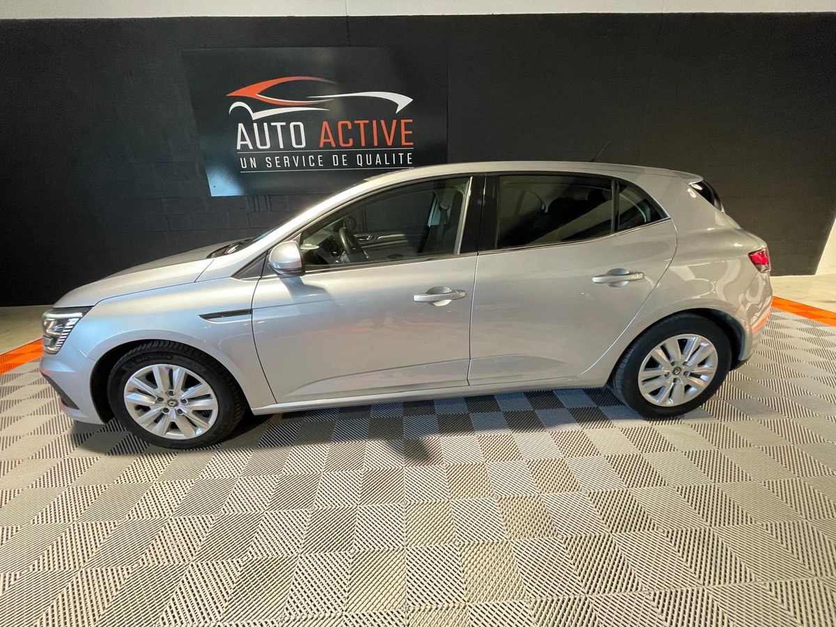 RENAULT Megane IV BUSINESS BLUE DCI 115CV EDC