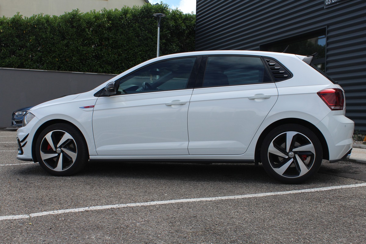 Volkswagen Polo POLO GTI 2.0TSI 200CV DSG