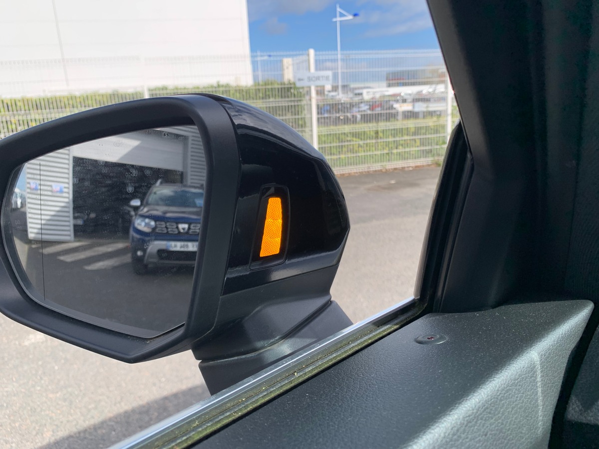 Audi Q3 Sportback 150 ch | S-Line | Caméra de recul | Apple car Play | Coffre assisté électriquement