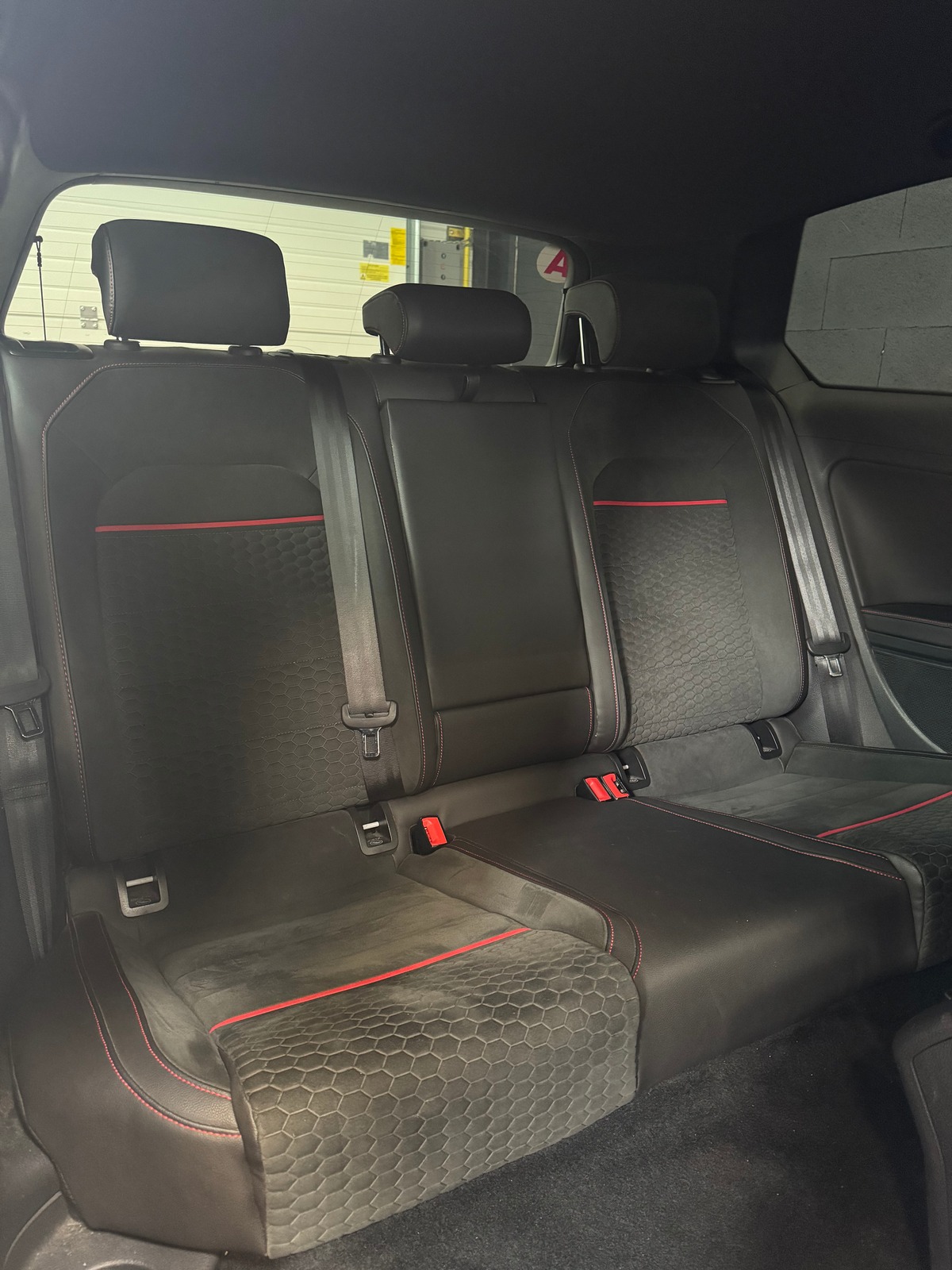 Volkswagen Golf 7 GTI PERFORMANCE 2.0 245 DSG7