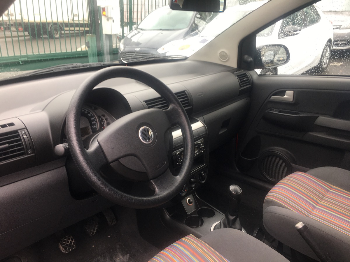Volkswagen Fox 1.2 55 CV trend 04 CV 4X fois CBL