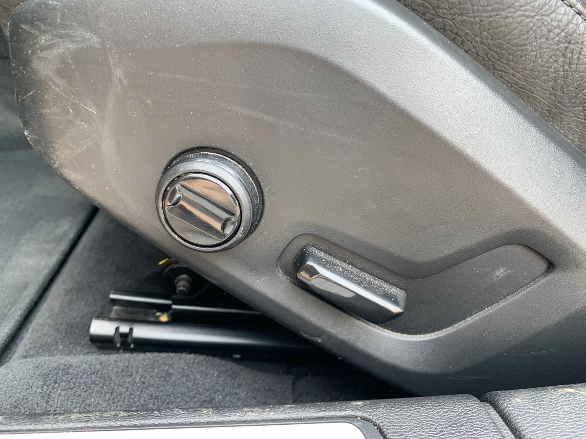 Volvo V60 150 ch | Business Excecutive | Caméra recul | Apple car Play | Cuir | Régulateur vitesse