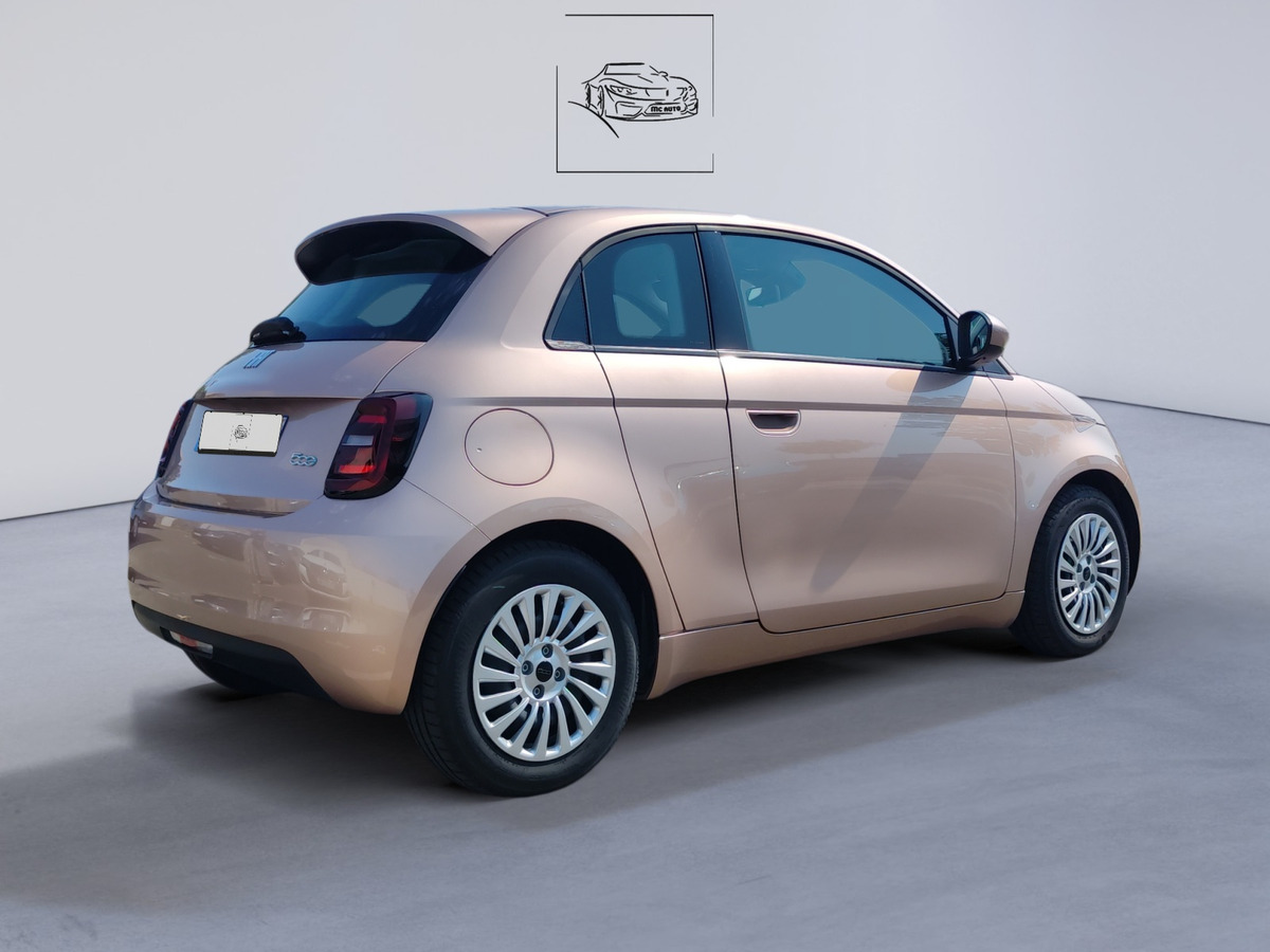 Fiat 500 Fiat 500e 42 kWh 118ch La Prima