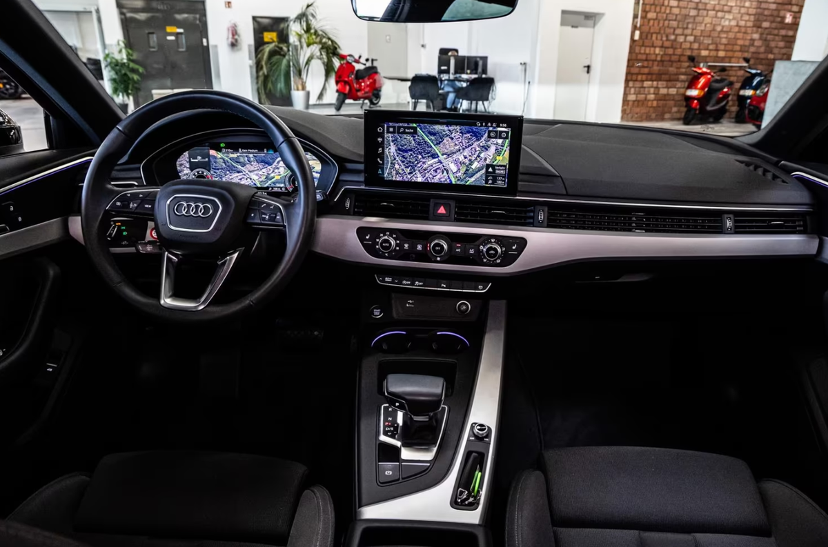 Audi A4 Avant V 40 TFSI 204ch Competition S tronic 7