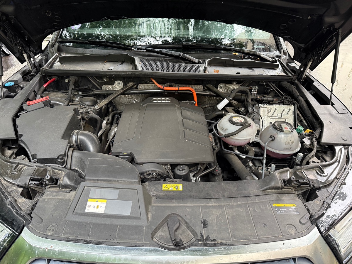 Audi Q5 II 50 2.0 TFSI e S Line Hybrid 299cv Toit Ouvrant