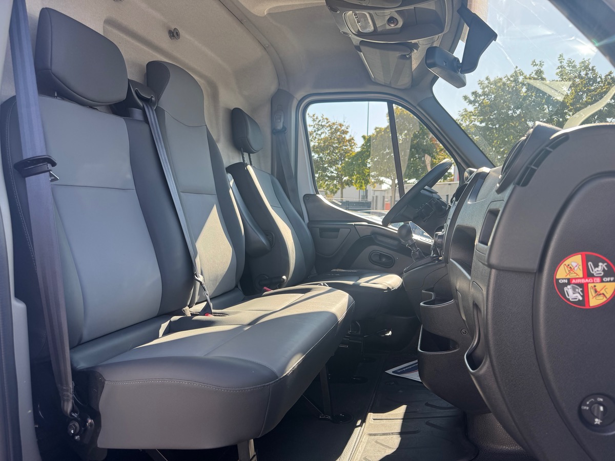 RENAULT Master L2H2 2.3 BDCI 130CH GRAND CONFORT + ATTELAGE
