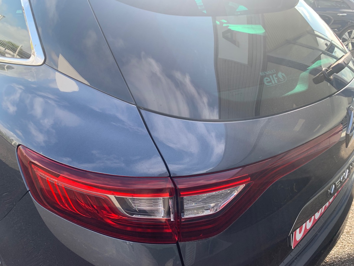 RENAULT Megane Estate Intens | GPS | Jantes Alu 17'' | Caméra de recul | Climatisation automatique
