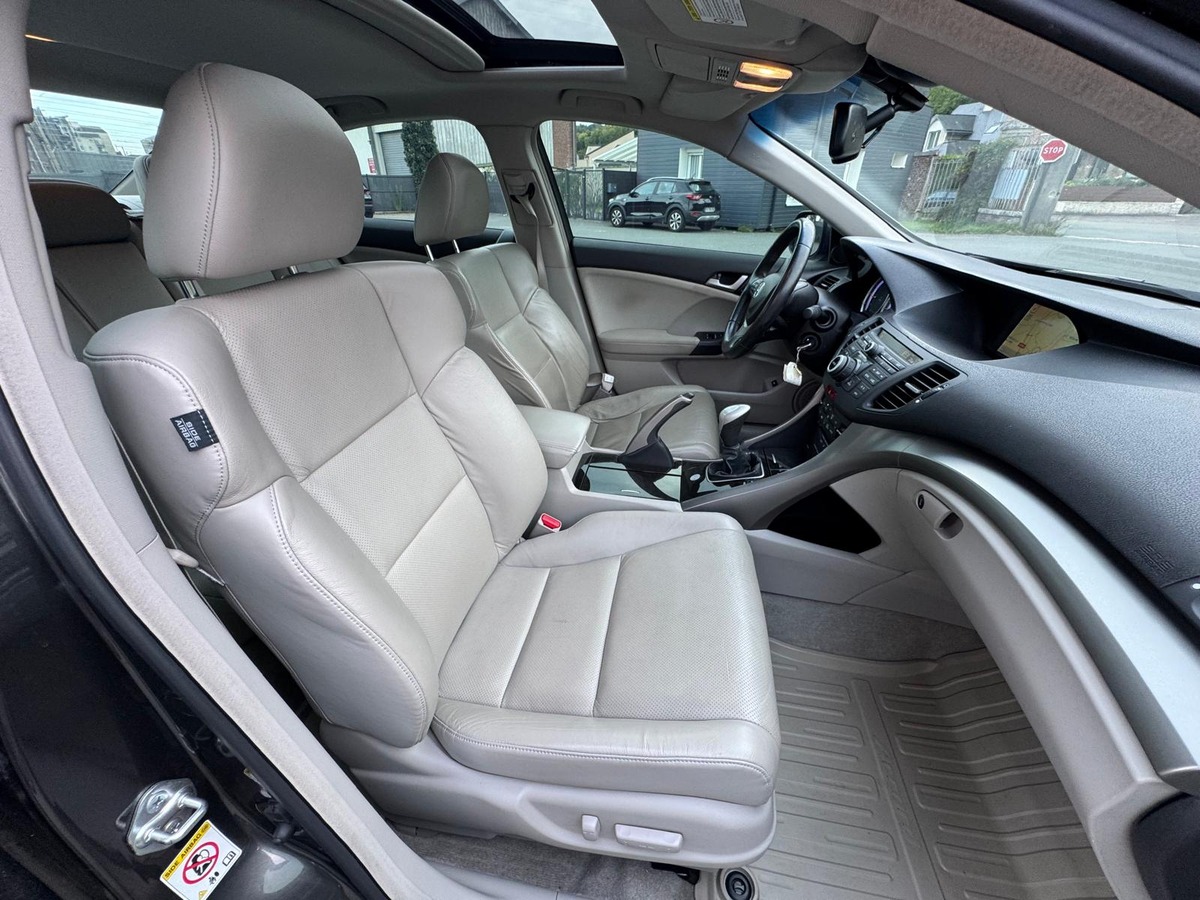 Honda Accord 2.2 DTEC 150 Luxury Innova- Toit ouvrant- Garantie