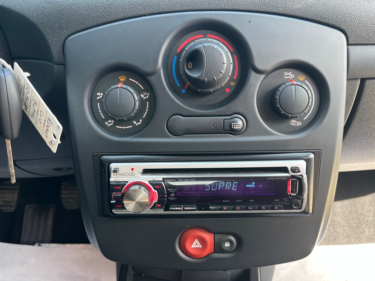 RENAULT Clio III Phase 2 1.2 i eco2 75 ch