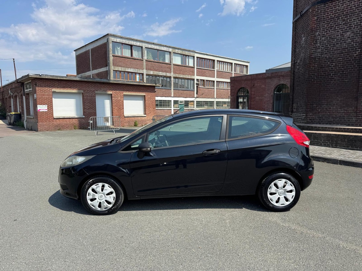 Ford Fiesta 1.4 TDCI 70- Première main- Distribution neuve