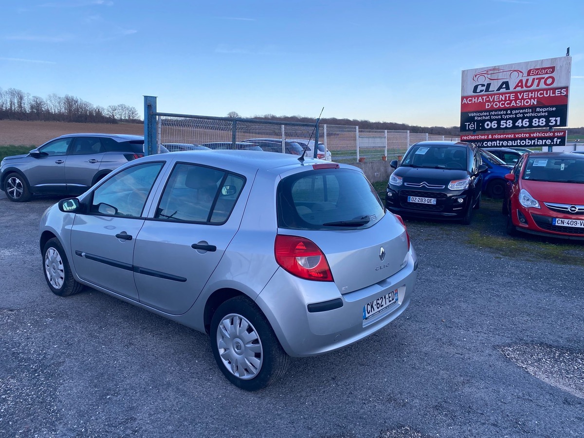RENAULT Clio 1.5 dci 70cv 188055km garantie 3 mois