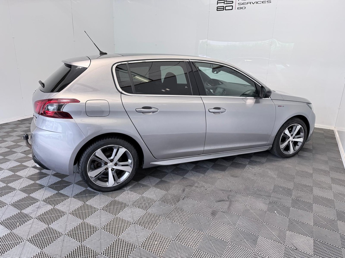 Peugeot 308 Eat6  1.6 Bluehdi 115 Gt line