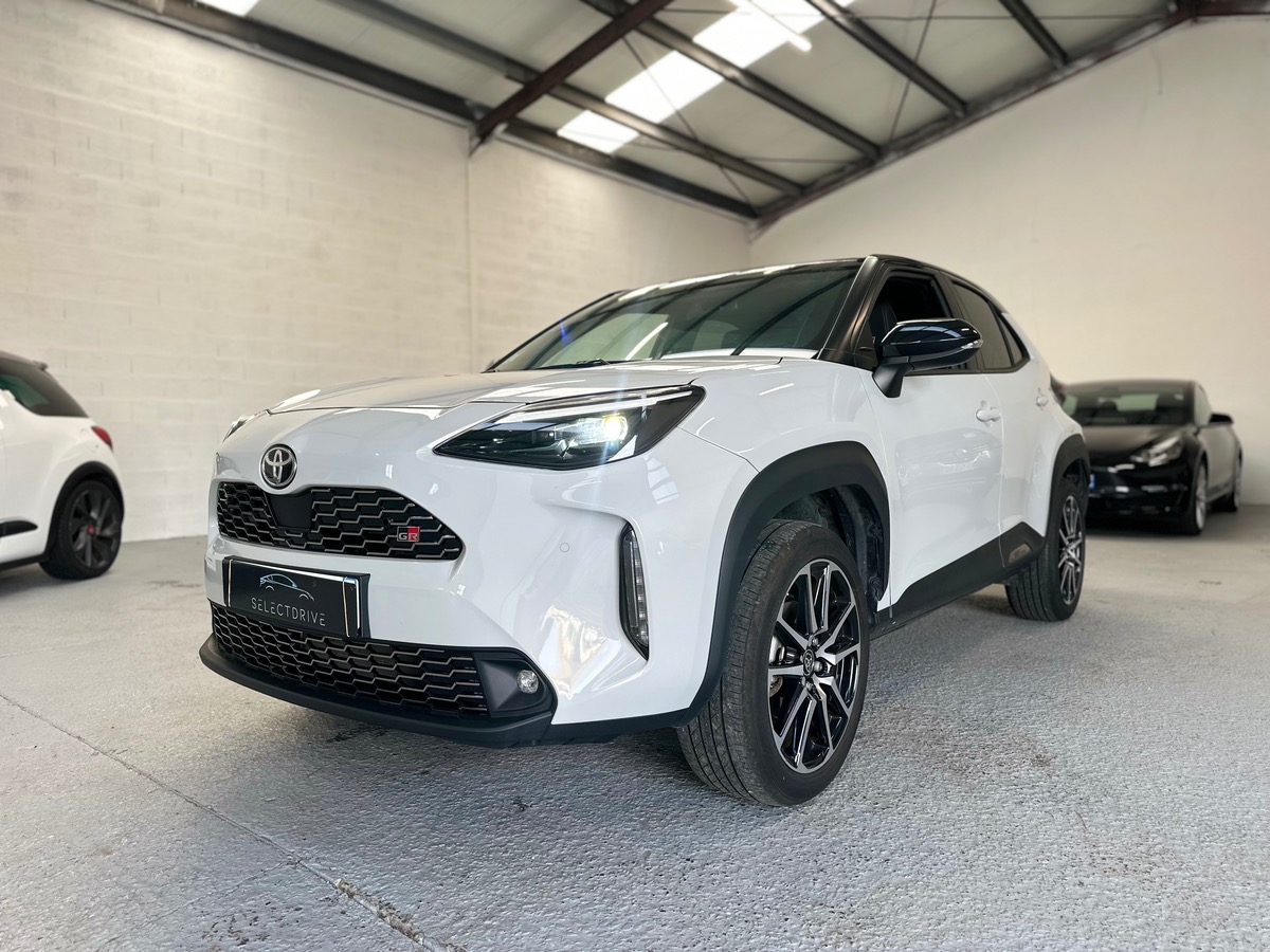 Toyota Yaris Cross 116h GR Sport