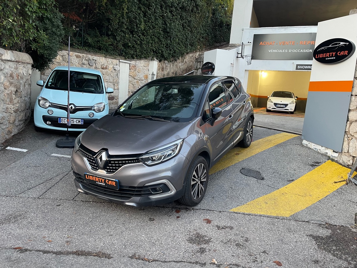 RENAULT Captur 1.5 DCI 110 CV / Initiale Paris /Phase 2 / Pack Bose /Attelage / Caméra /