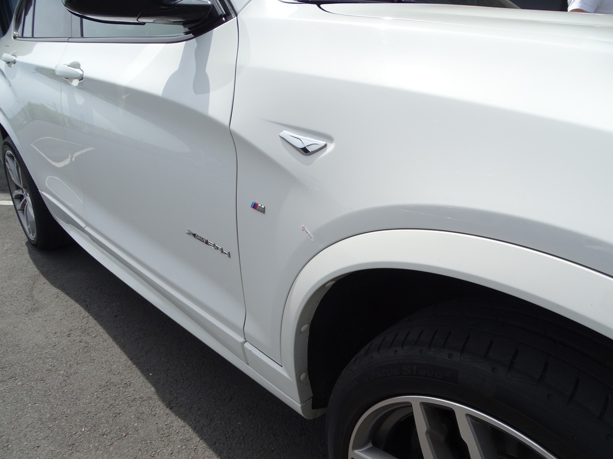 Bmw X4 II (F26) XDRIVE20D 190 Ch M SPORT BVA8 / Caméra 360° / Sièges chauffants / Pack Black / Leds