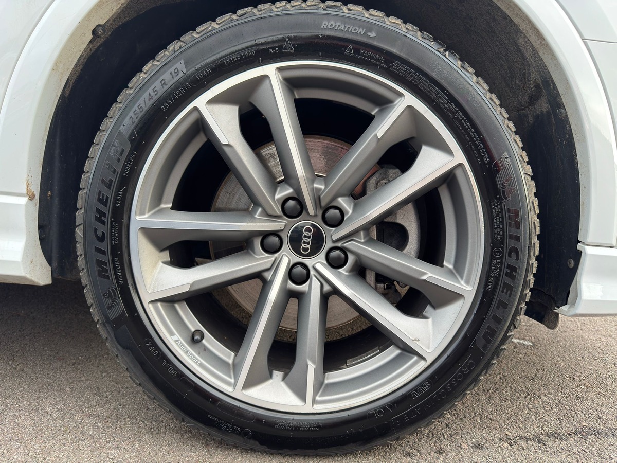 Audi Q3 II 45 TFSIE 245 S Line S Tronic BVA