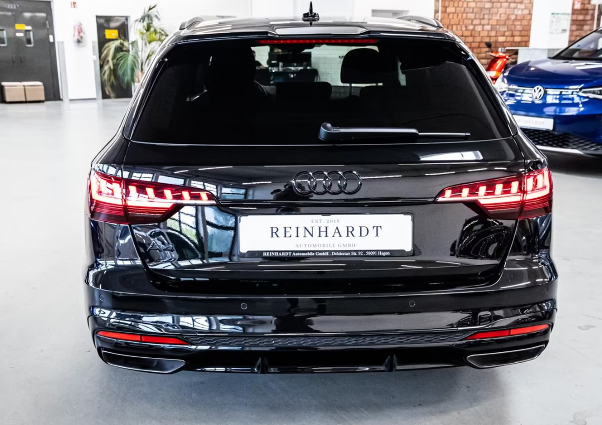 Audi A4 Avant V 40 TFSI 204ch Competition S tronic 7