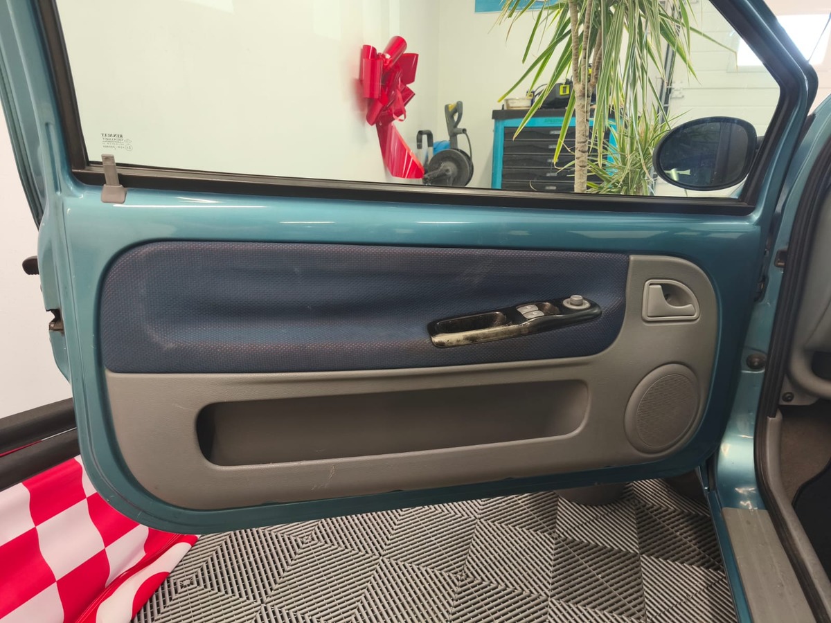 RENAULT Twingo Dynamique 1.2 16V 75ch distribution neuve - garantie 3 mois -
