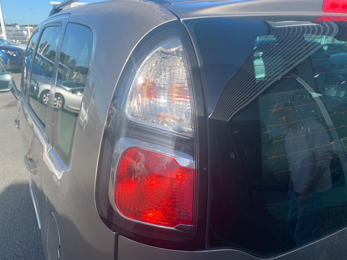 Citroën C3 Picasso 90 chevaux | Régulateur de vitesse | Climatisation | Attelage | Radar arriére