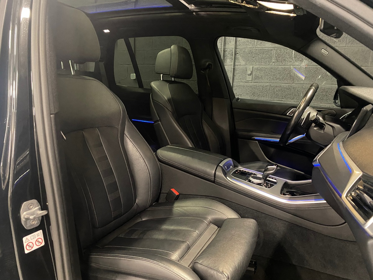 Bmw X5 G05 xDrive30d 265 ch BVA8 M Sport / TOIT OUVRANT / CAMERA 360 / APPLE CARPLAY