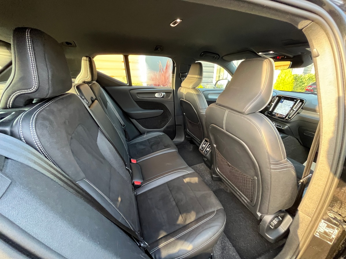 Volvo XC40 D3 2.0 TDi Geartronic8 150 R DESIGN Boîte automatique